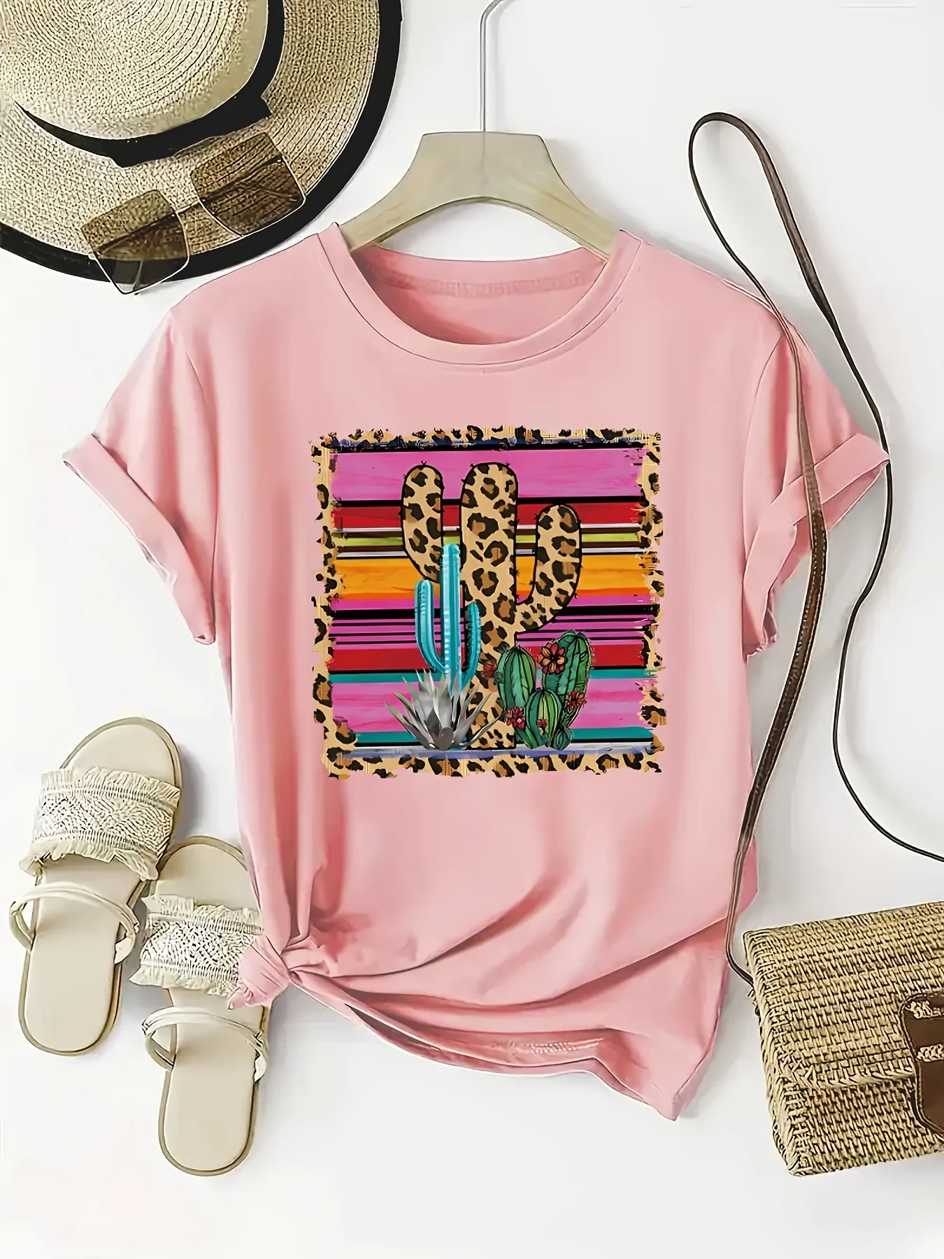 Summer Women's T-shirt Retro Western Cactus Printed Pattern T-shirt Comfortable and Convenient Casual Round Neck T-shirt