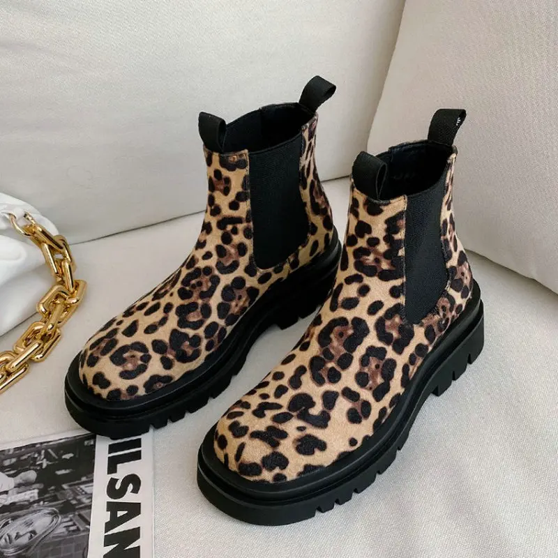 Sexy leopard gothic shoes stivaletti da donna platfom chunky heels antiscivolo slip-on scarpe invernali warm fleece chelsea boots lady