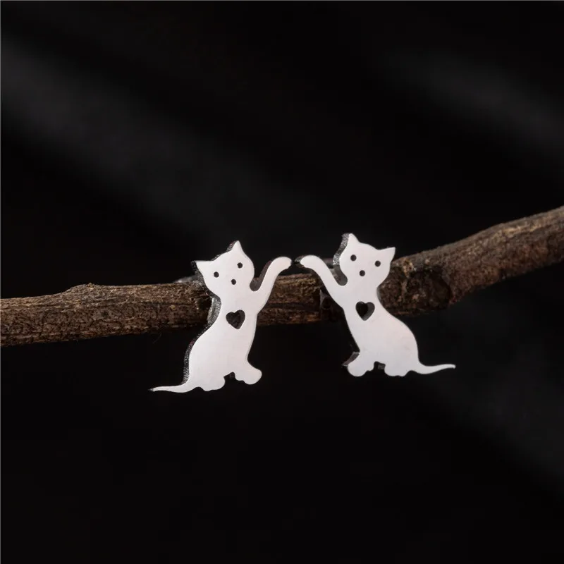 New Funny Small Happy Cat Earring for Women Girl Fashion Cute Animal Kitten Earrings Trendy Party Festival Piercing Jewelry