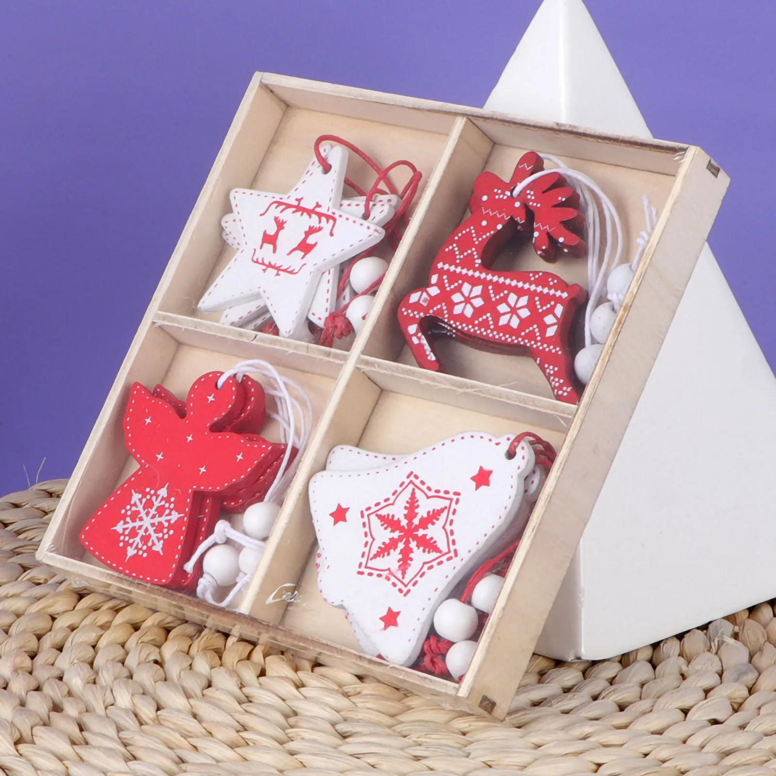 Colgante de árbol de Navidad para decoración del hogar, alce, muñeco de nieve, Despertador con forma de reloj, adorno para fiesta, 12 piezas