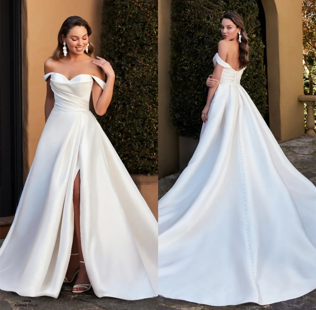 Vestidos de novia largos personalizados con hombros descubiertos y abertura de satén, corte en A, tren de barrido plisado, vestidos de novia con cordones en la espalda para mujer