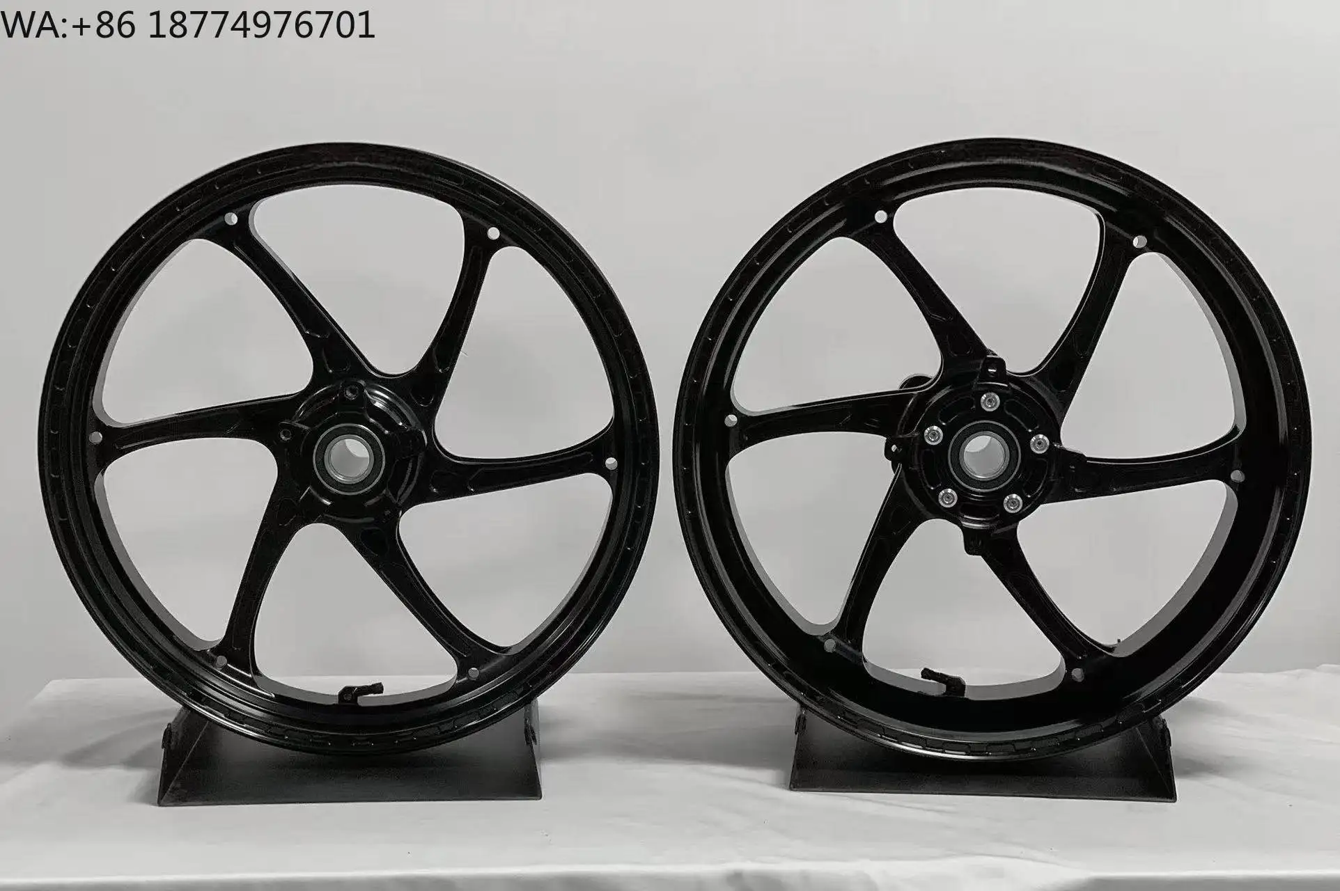 Custom for Kawasaki Z1000 Ninja 1000 Modified Motorcycle 6061-T6 Aluminum Front Rear Hubs China Factory   Forged Wheel Hubs