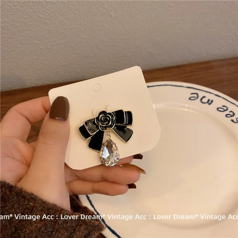 luxury brand Women\'s jewelry bow brooches clothing decoration vintage brooch accessories brooch for women 2024 luxury