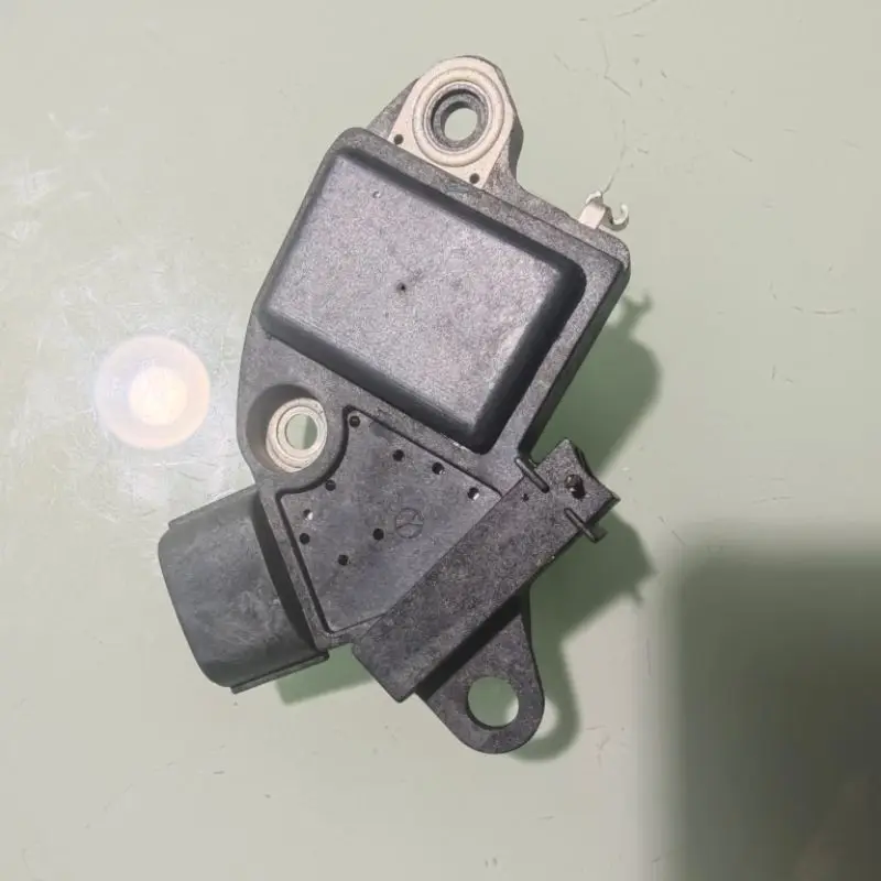 Car Generator Voltage Regulator to Geely Panda LC GX2 GC2-RV 1.0L