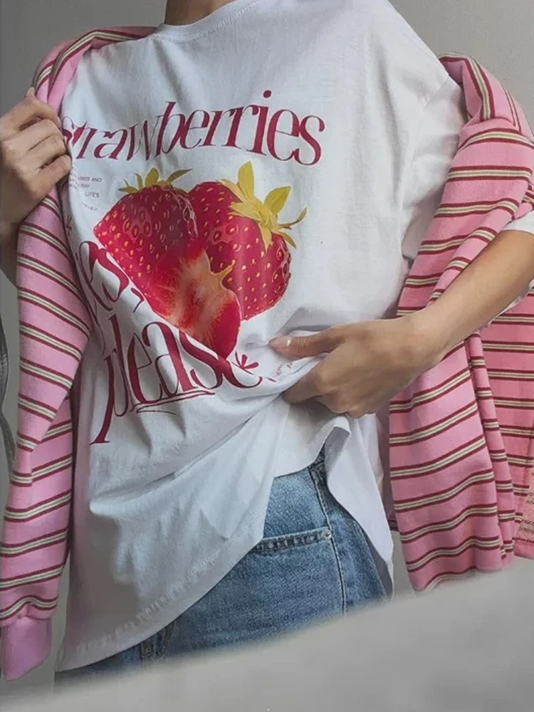 Oversized White Short Sleeve T‑Shirt Vintage Strawberry Graphic Reverse Letter Print Loose Drop Shoulder Casual Summer Tee Tops