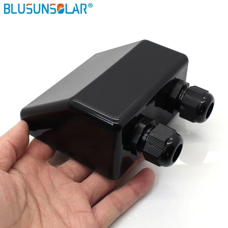 

BLUSUNSOLAR 50 Pieces/lot Waterproof ABS Solar System Cable Entry Gland Double Hole ABS Solar RV Mounting Bracket for Caravan