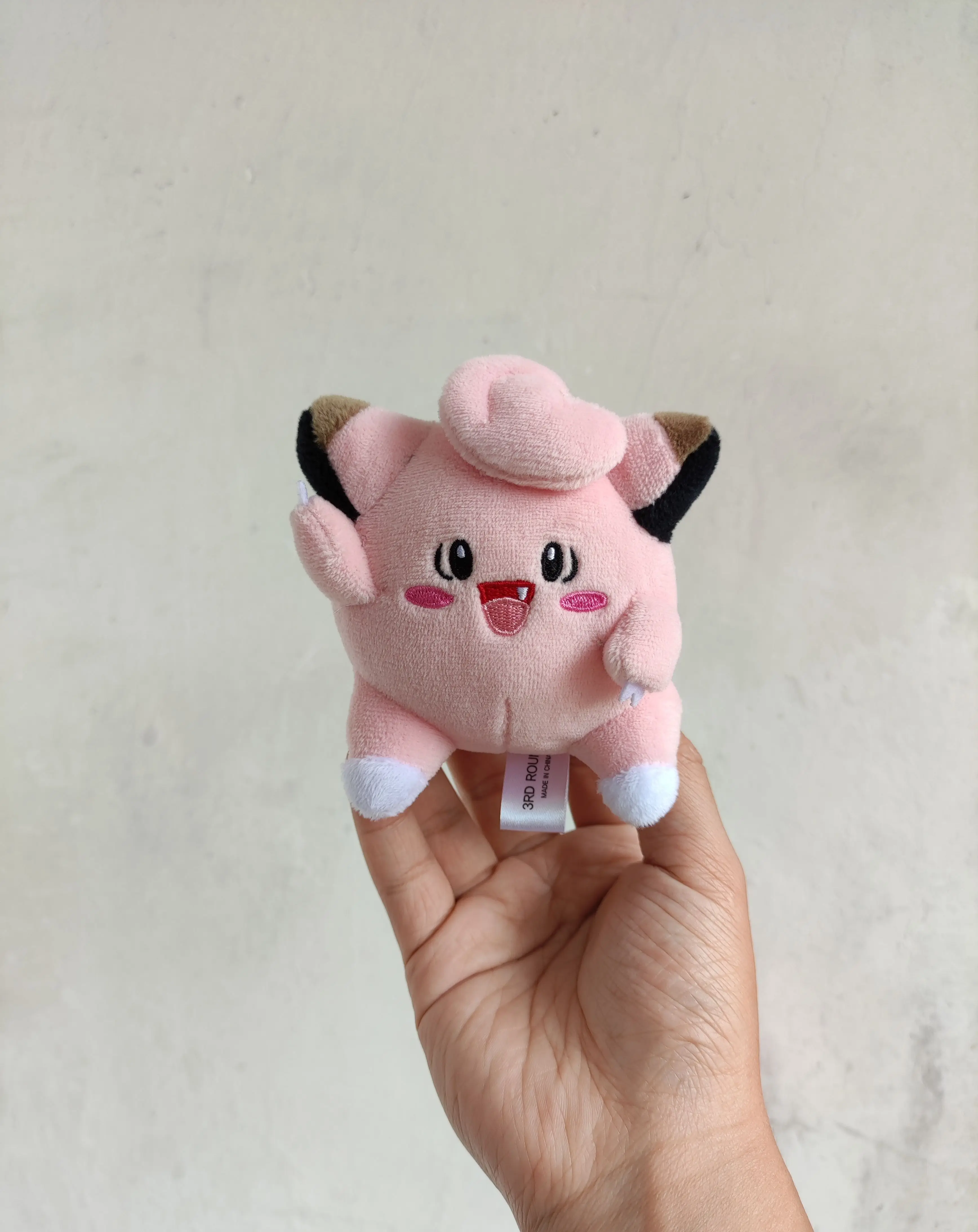Japanese Pokemon Red And Green Doll Pendant Key Tool Plush Toy Children Cute Soft Gifts And Birthday Christmas Gifts