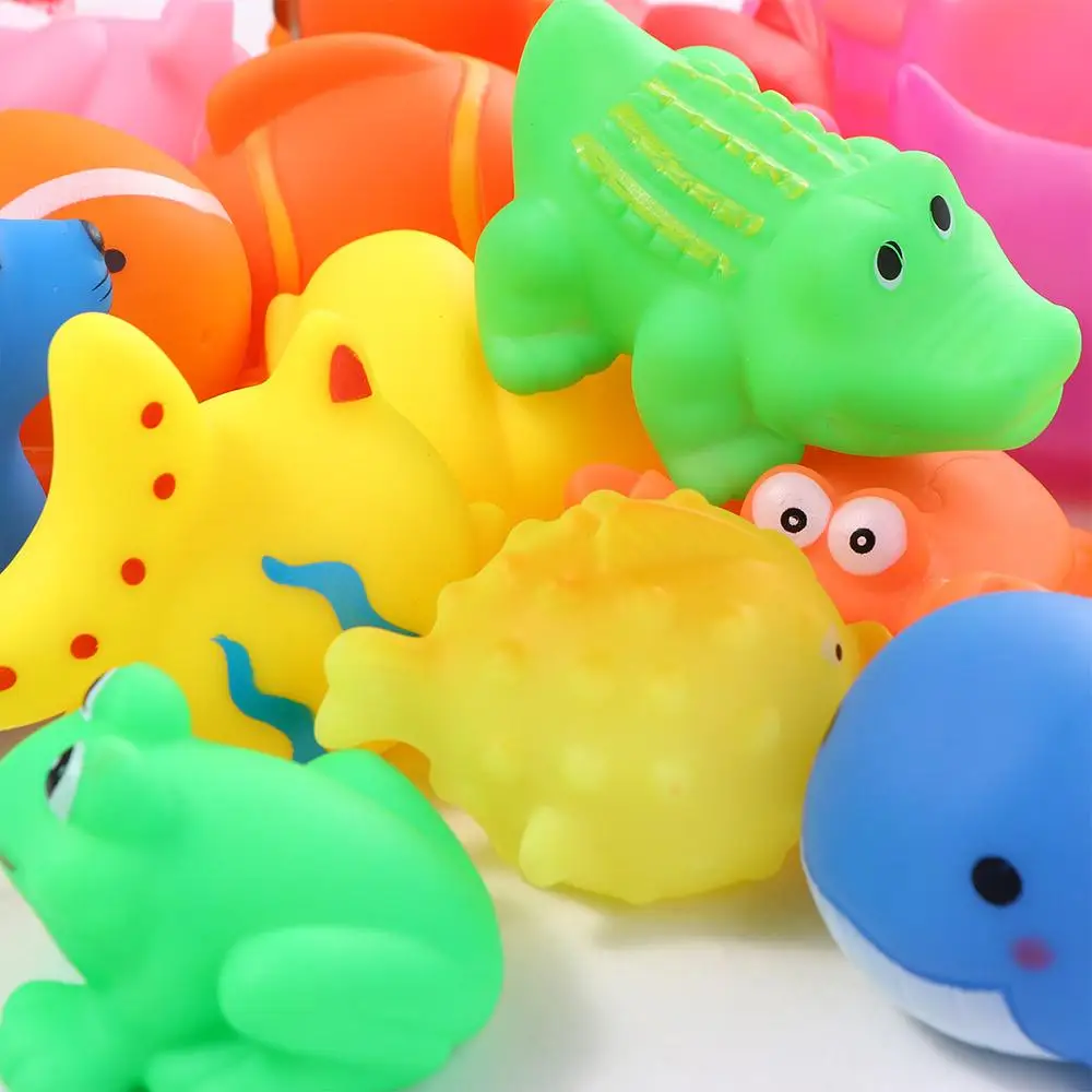 Cute for Kids Animals Squeeze Colorful Sound Squeaky Baby Bath Toys Float Shower Toy Swimming Water Toys Bath Toys