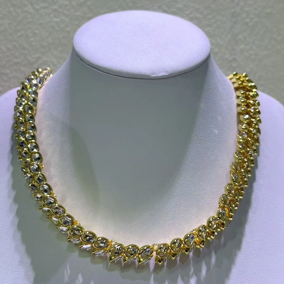New butterfly accessory set with diamonds, square yellow crystal, multi-layer mixed cut transparent crystal, romantic bracelet - view 5