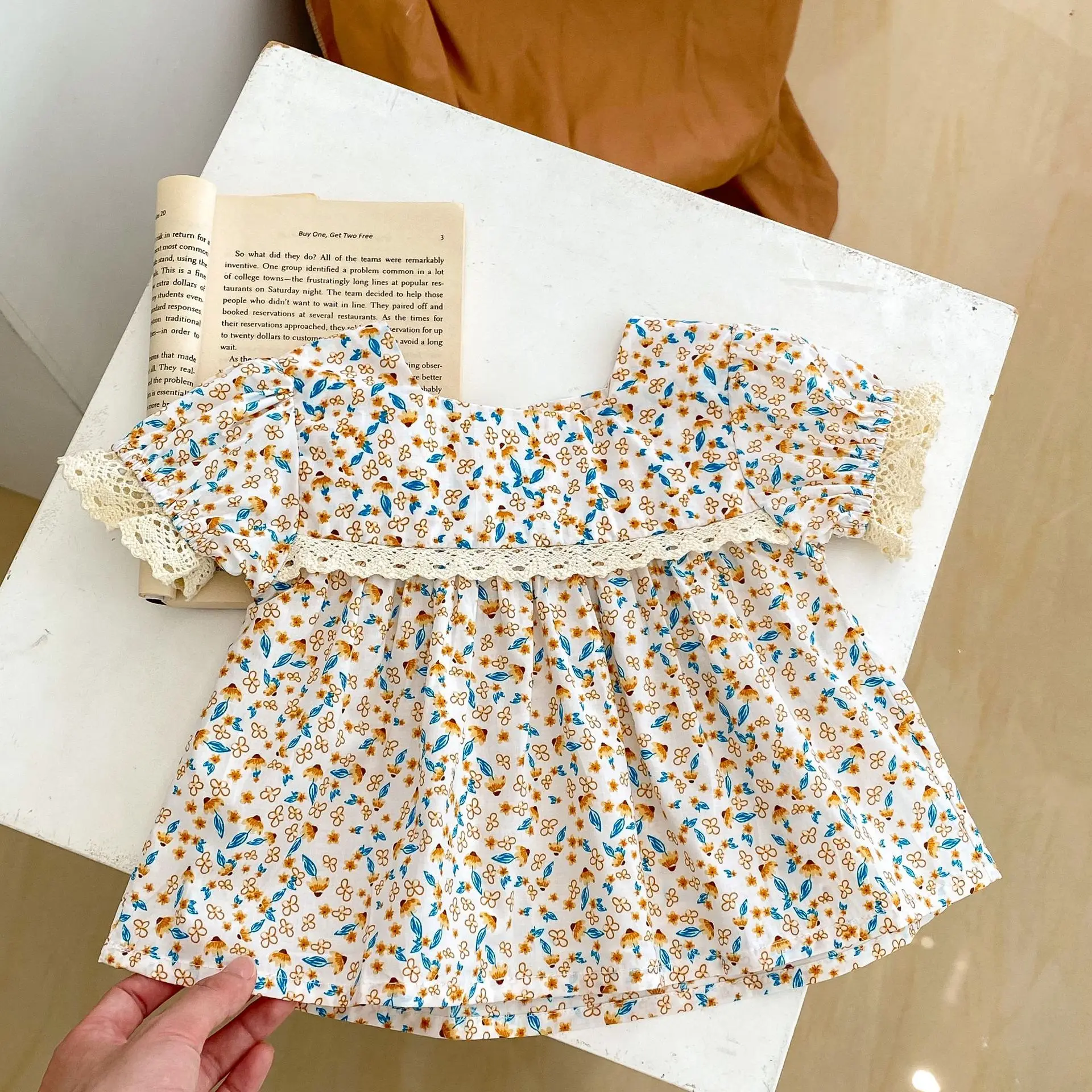 2023 Summer New Baby and Children\'s Cotton Small Fragmented Flower Set Women\'s Square Neck Top+Bread Pants Two Piece Set