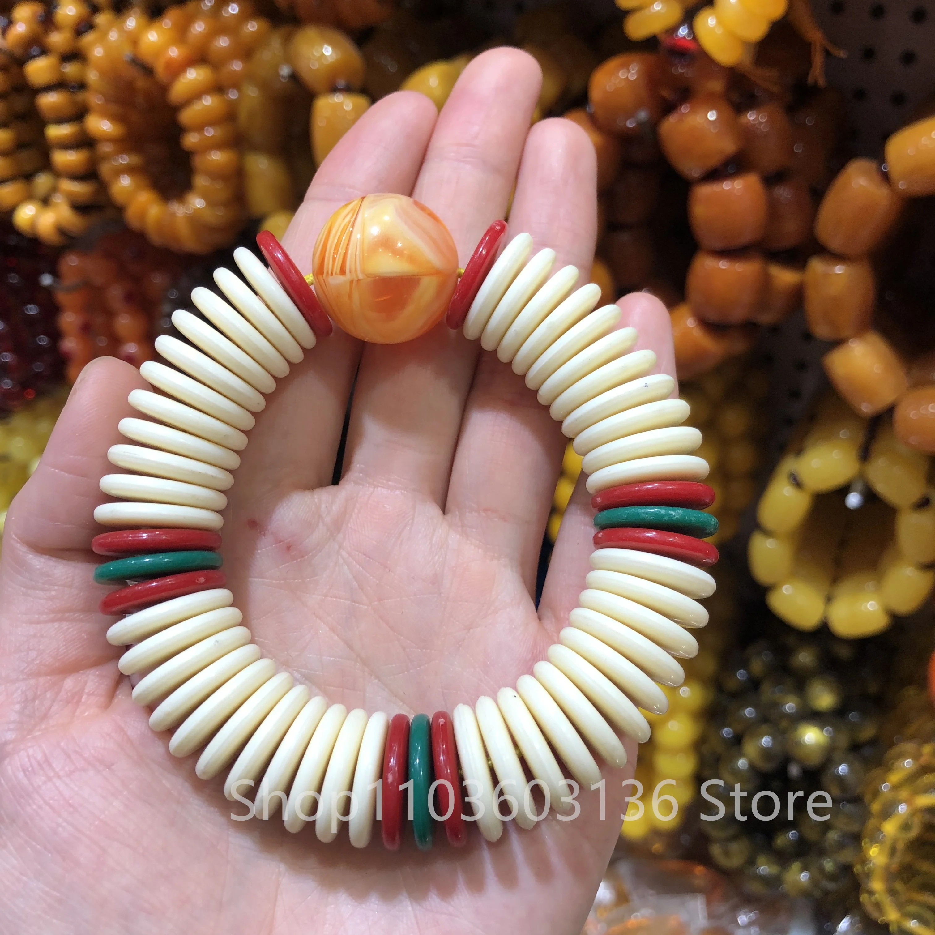 

01Natural Amber Stone Beeswax Bracelet Amber Chicken Oil Gold Beads Wheel Abacus Beads Exotic Ornaments Bracelet