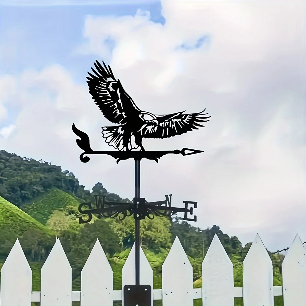 1Set Flying eagle wind vane, rust proof iron, ground insertion decoration, suitable for roofs, gardens, sheds, homes