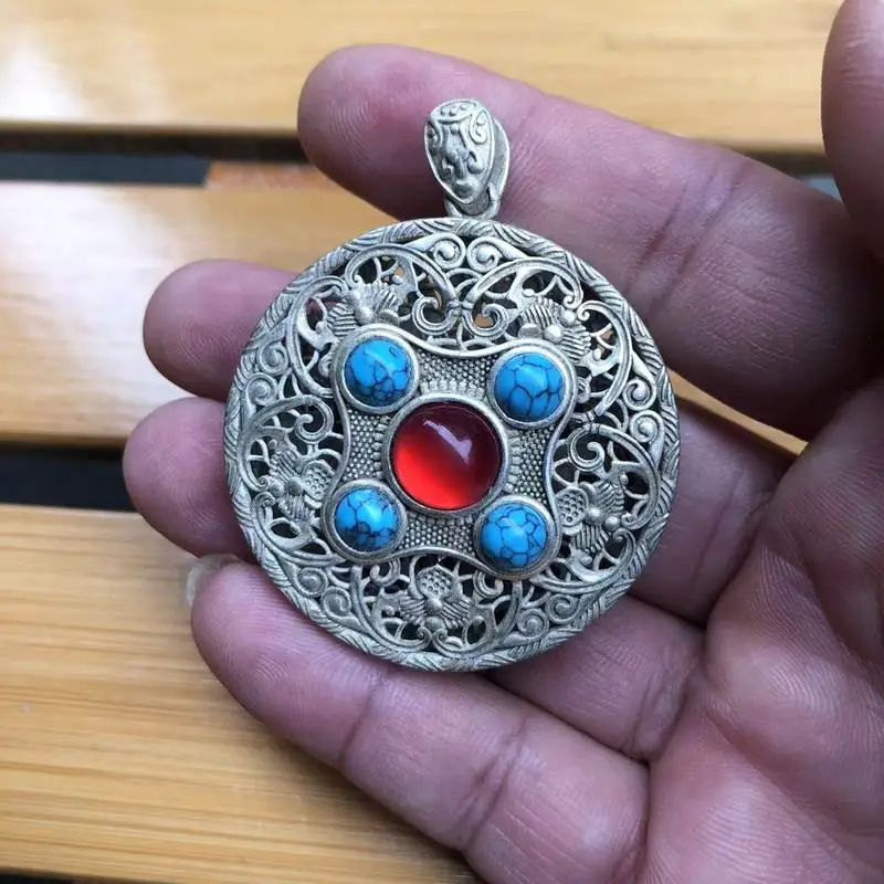 Antique Tibetan And Miao Silver Hollow Pendant Inlaid With Turquoise, Bat-Shaped Lock Ornament