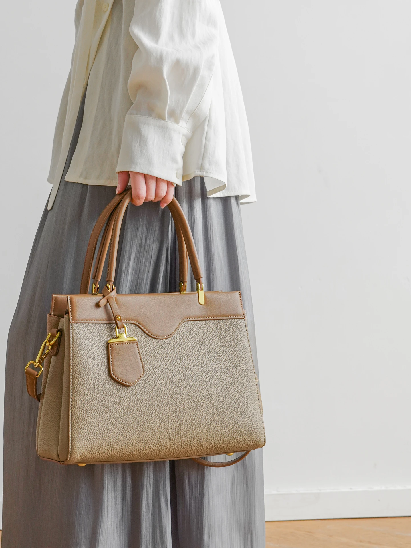 Mother's Day Gift Luxury Commuter Handbag Large Capacity Ladies 2026 New Fashionable Mom Bag Soft PU Leather Shoulder Bag