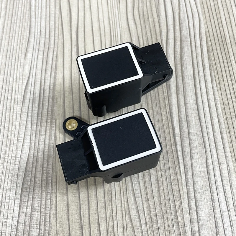 

1pair Suspension Height Control Level Sensor 0105427617 For Mercedes W220 W211 S211 W639 C219 Car Spare Accessories