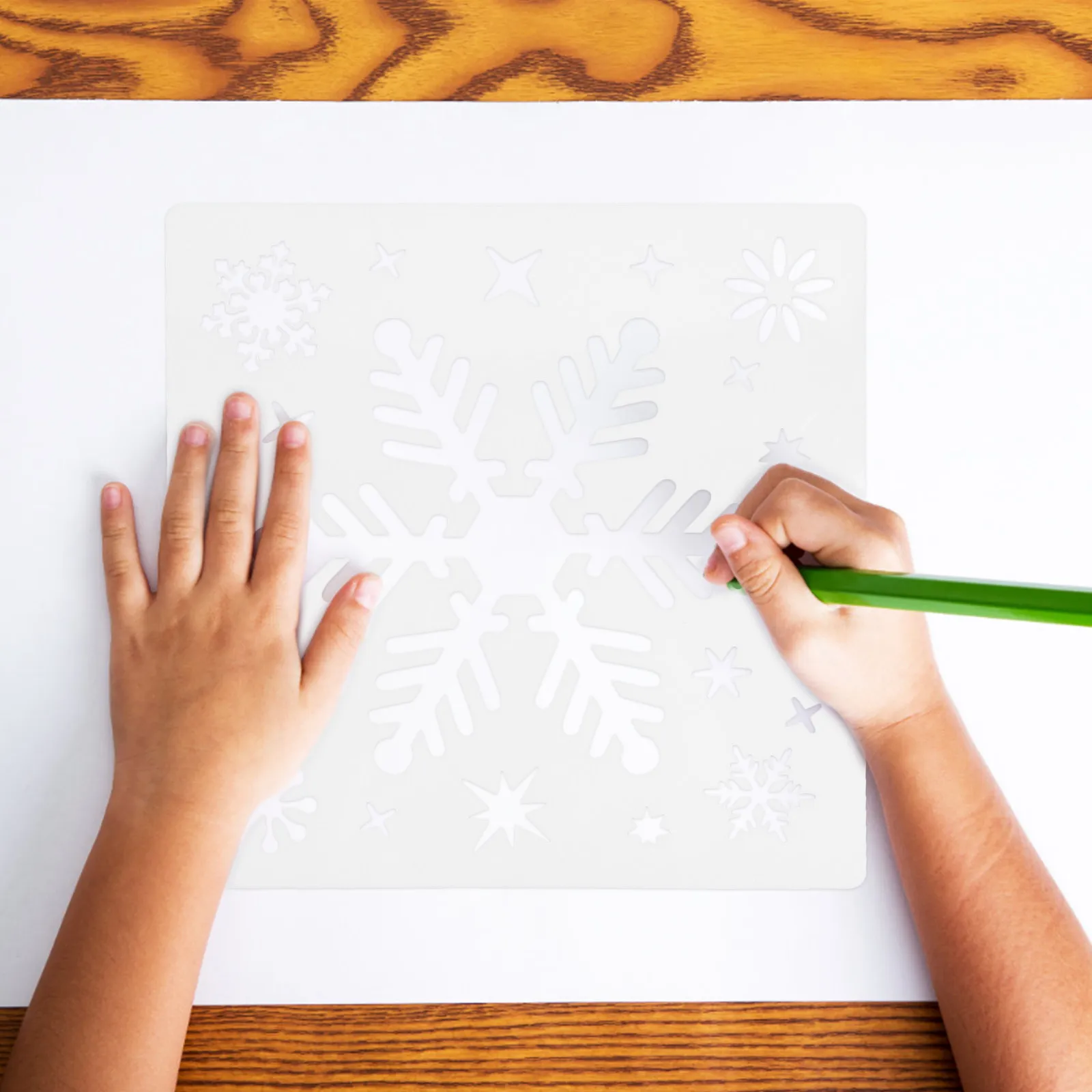6Pcs Delicate Snowflake Painting Templates Reusable Stencils for Drawing Pencil Ballpoint Marker Crayon Floral Decorative Crafts