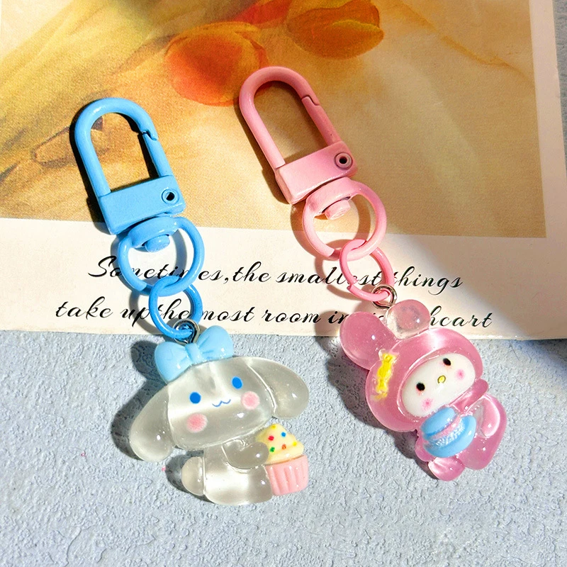 Sanrio Olá Kitty Cartoon Chaveiro, Kuromi Melody Cinnamoroll, Pingente de telefone, Fone de ouvido Encantos, Decoração do saco, Chaveiro do carro