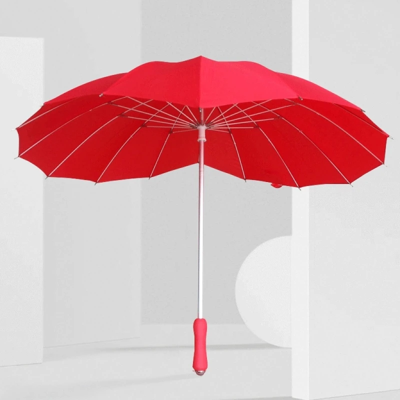 H55A Sturdy Heart Shaped Umbrella Accessory for Photoshoots and Outdoor Gatherings