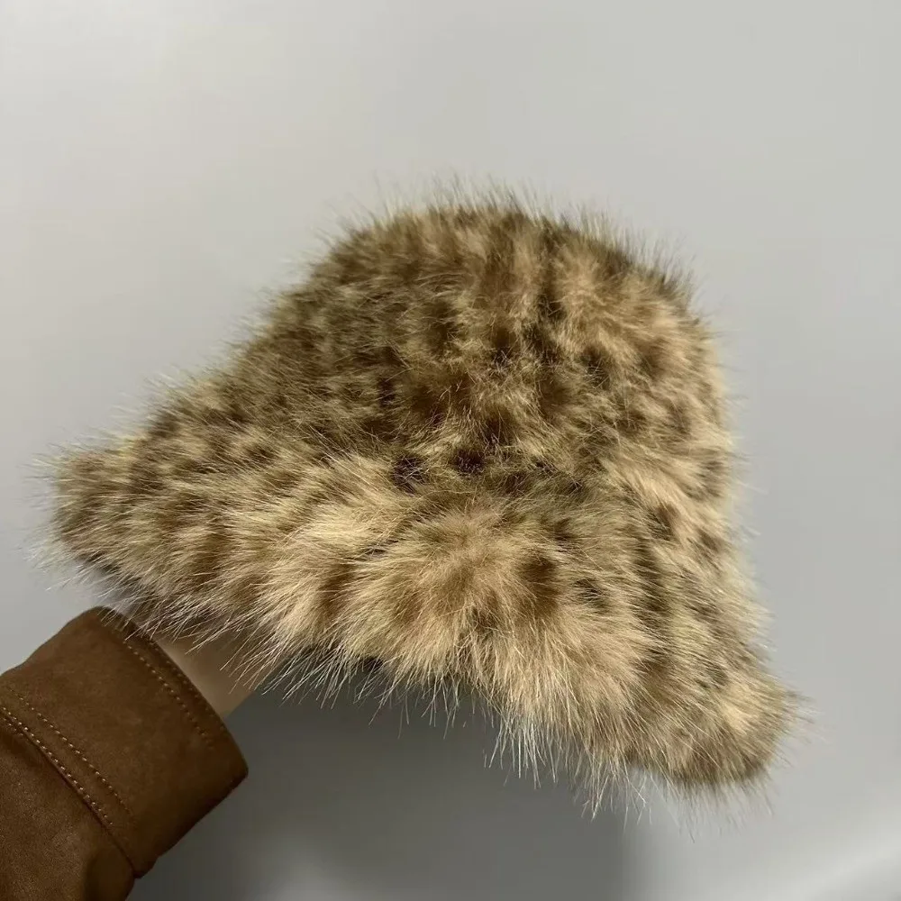 Soft Leopard Print Hat Cold Proof Windproof Ear Protection Hat Versatile Fishman Hat Autumn Winter