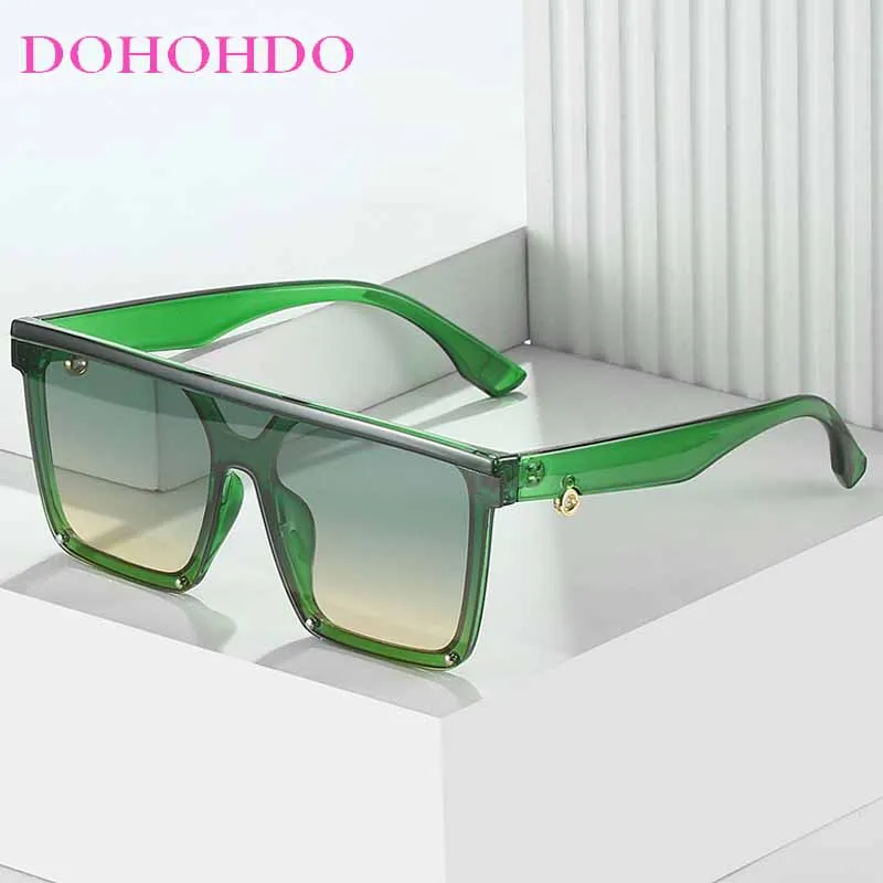 

DOHOHDO Ins Fashion Square Sunglasses Men Women 2025 Oversized Y2k Punk Sun Glasses Vintage Rivets Eyewear UV400 Oculos De Sol
