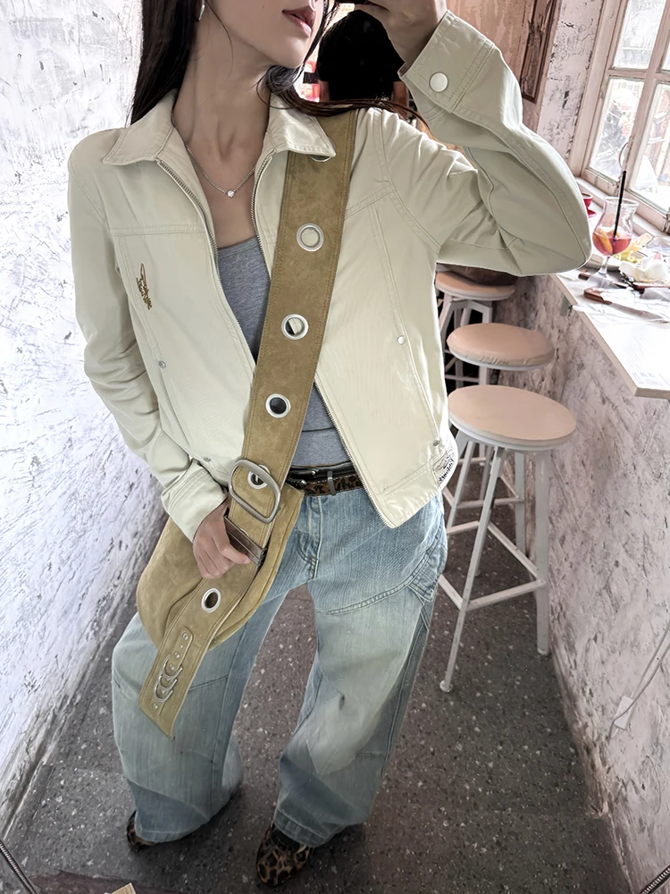 

URKR Premium Embroidered American Retro Turn-down Collar Jaet Women ort Thin Spring Autumn Top Slimming Effectiven