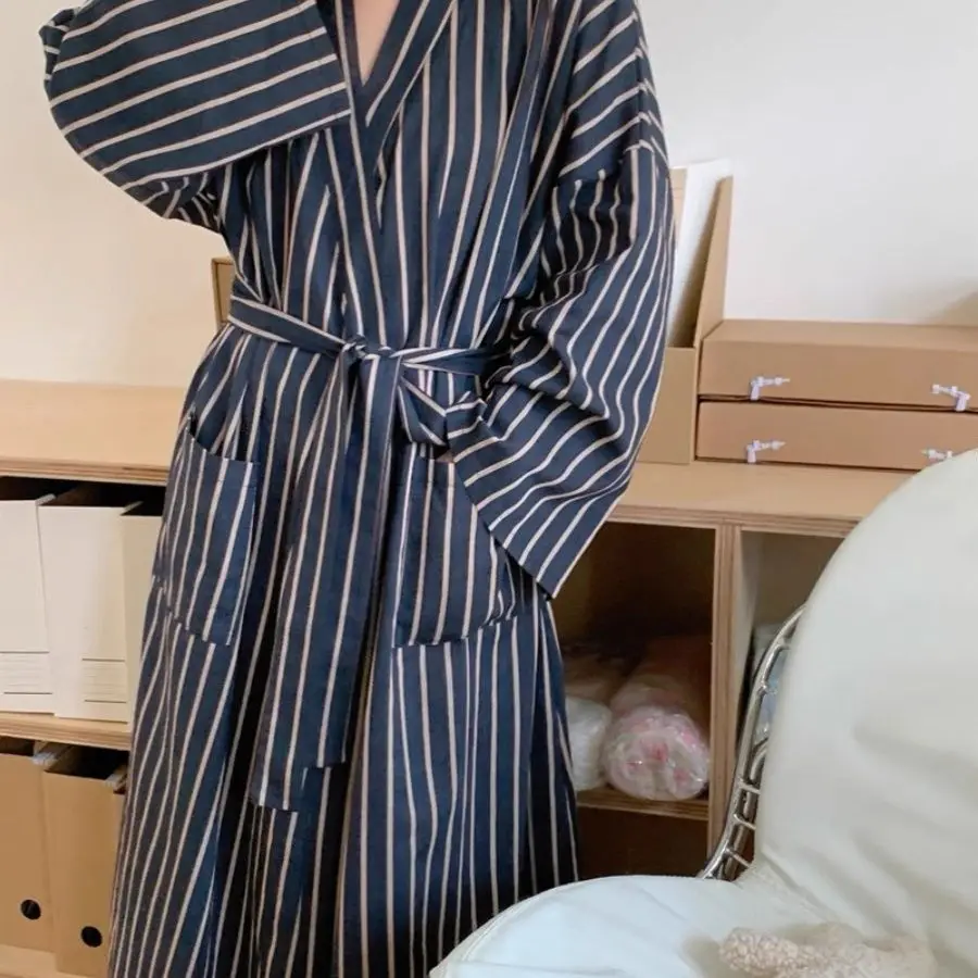 

Новая полосатая ночная рубашка с длинными рукавами, пижамы, осень-зима, длинный корейский халат, домашняя одежда в стиле ретро, женские пижамы для сна, женские