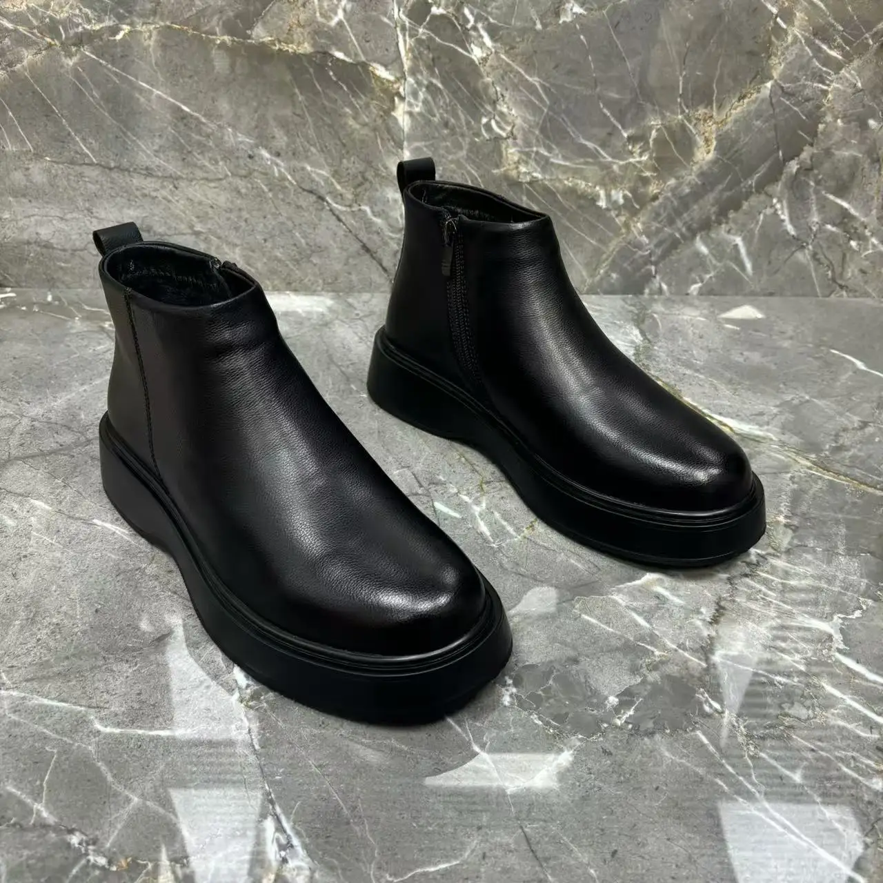 

Cowhide and velvet new genuine leather casual and comfortable men's shoes simple and fashionable men's shoes