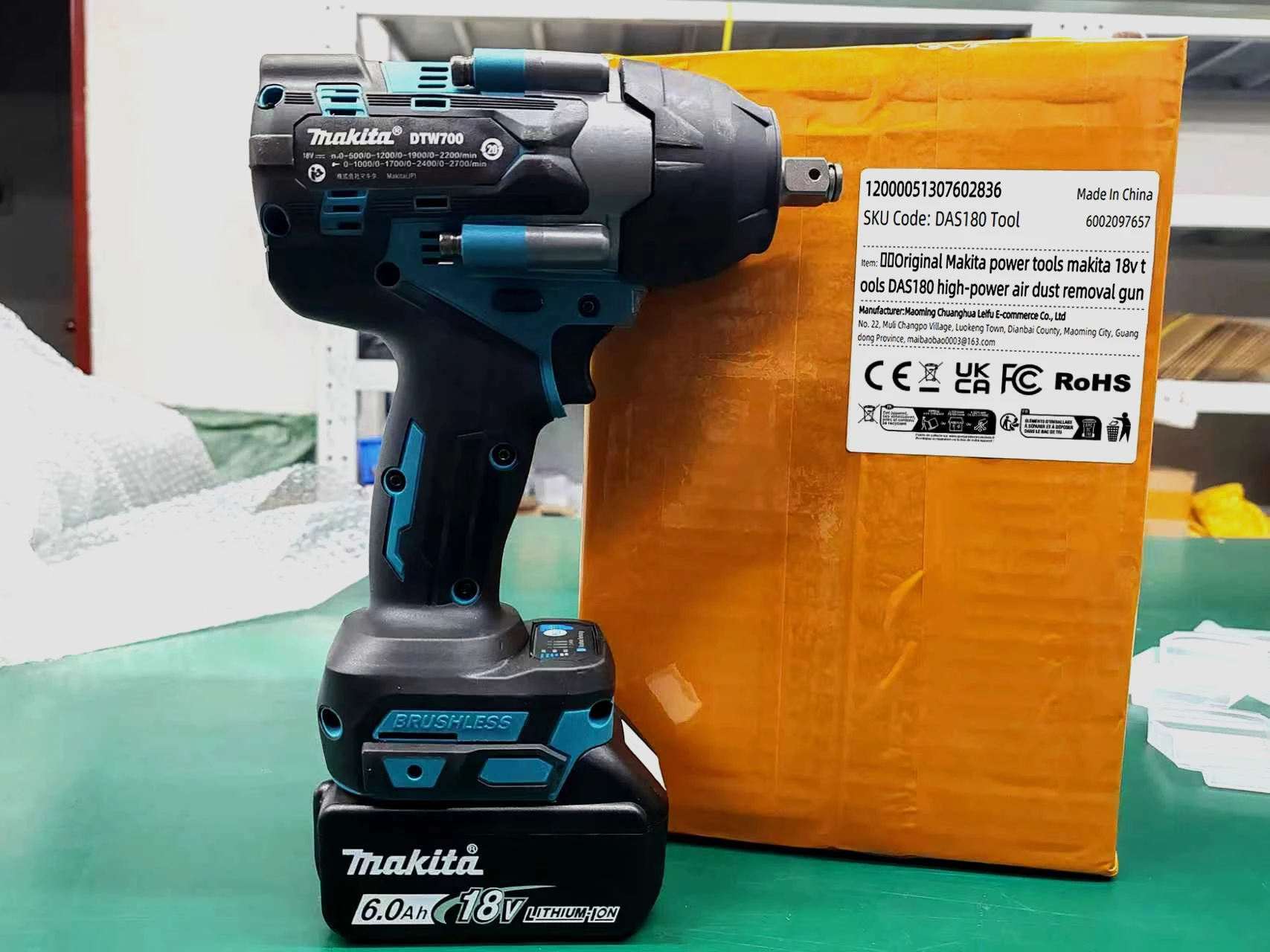 

18v DTW700 1000N.M Torque Brushless Electric Impact Wrench Cordless Electric Drill 1/2" Wrench Power Tools 18V Battery.