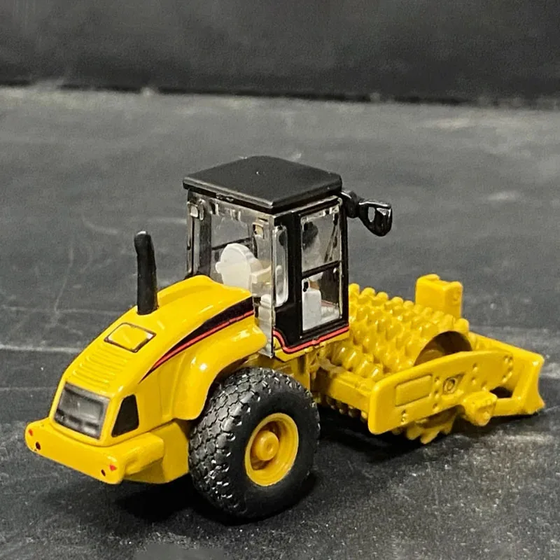 BULK 1:87 Scale Alloy CP-563E Construction Roller Agricultural Diecast Mini Toy Car Simulation Classic Model Souvenir Display