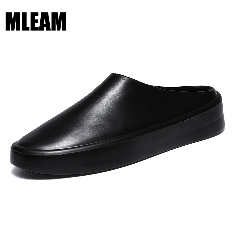 2022 New Men Fashion Solid Black PU Leather Slippers Mens Women Slides Unisex Indoor Casual Leather Shoes Men Slipper Size 45 46