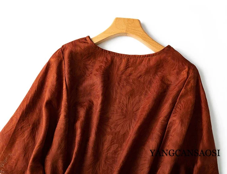 Rare Red Cloud Yarn Designer's Batwing Sleeve 100% Natural Mulberry Silk Fragrant Cloud Yarn Loose Women's Fashion T-shirt