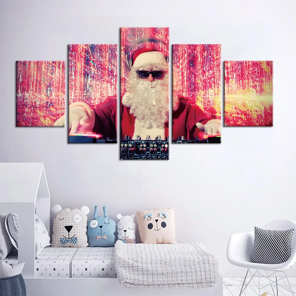 Wall Art Canvas Painting 5 Panel Christmas Santa Claus Holiday Carriage Gift Snow Poster Pictures Kids Room Home Decor