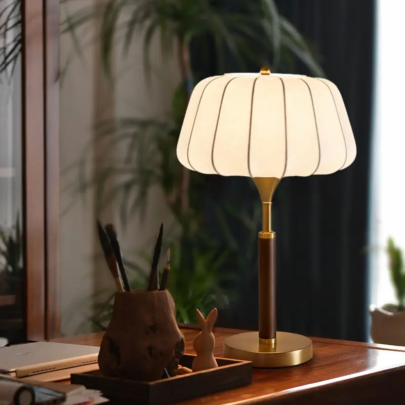 Middle ancient style decorative desk lamp study room atmosphere lamp all copper high-end silk bedside lamp