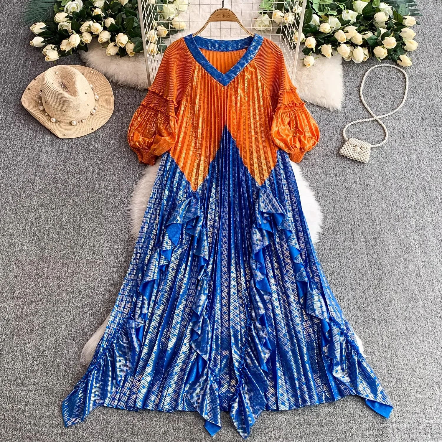 فستان مياكي فضفاض بطيات على شكل حرف a للنساء صيفي كبير الحجم على شكل حرف v مطبوع مرقع عالي التمدد وكشكشة طويلة