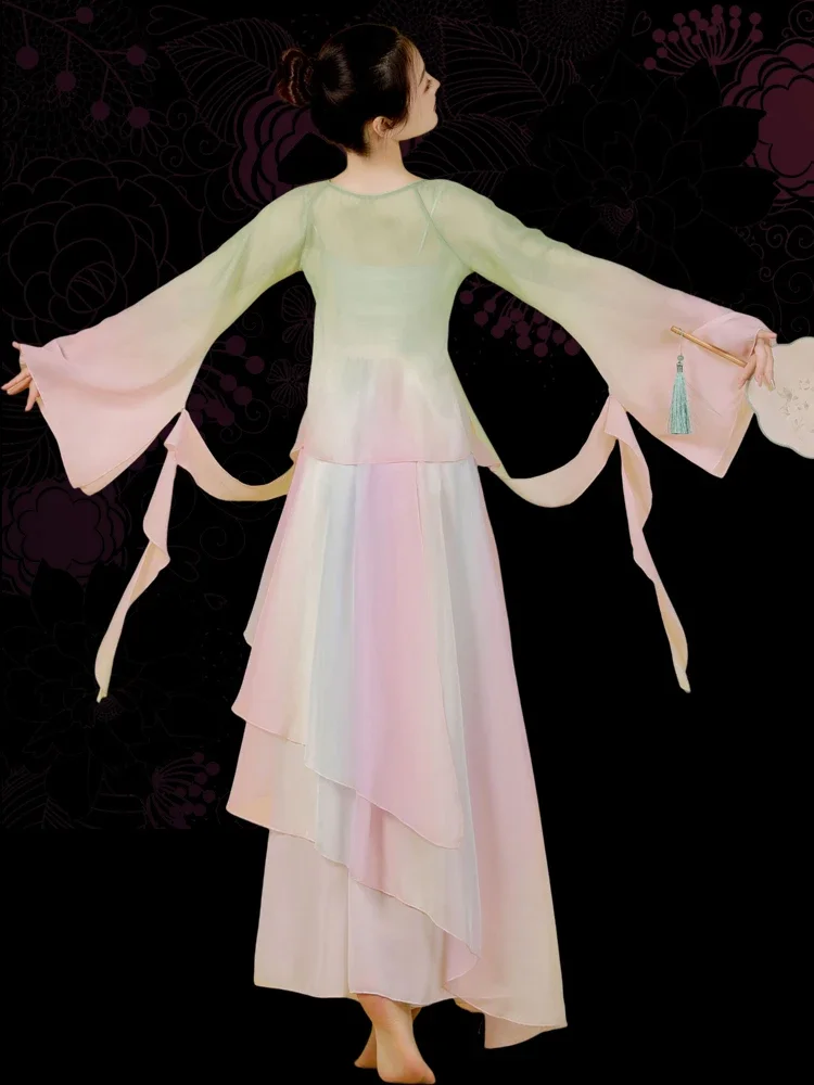 Fan Dance Costume Chinese Dance Clothes for Women Floating Saree Classical Dance Practice Clothes Stage Performance Costume