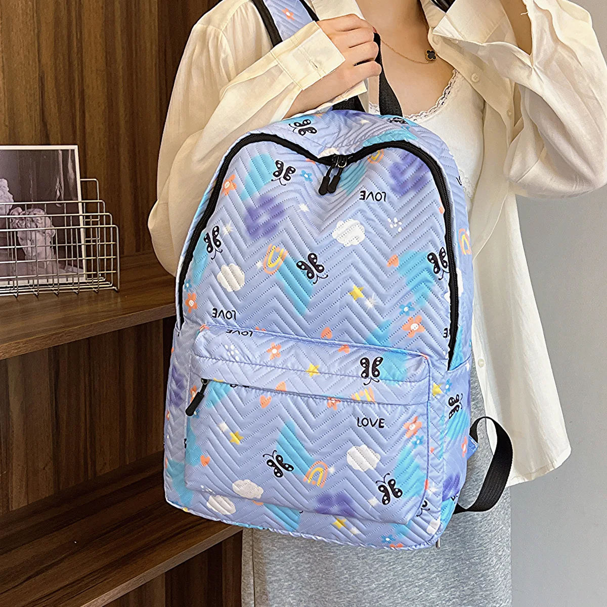 Fashion Bump Zipper Closure Backpack