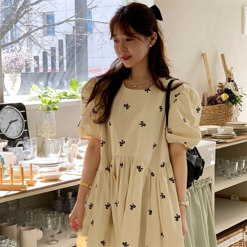

Korean Chic French Retro 2025 Dress Bubble Sleeve Sweet Girl Bow Embroidery Vestidos O-neck Ropa De Mujer Summer Loose Vestido