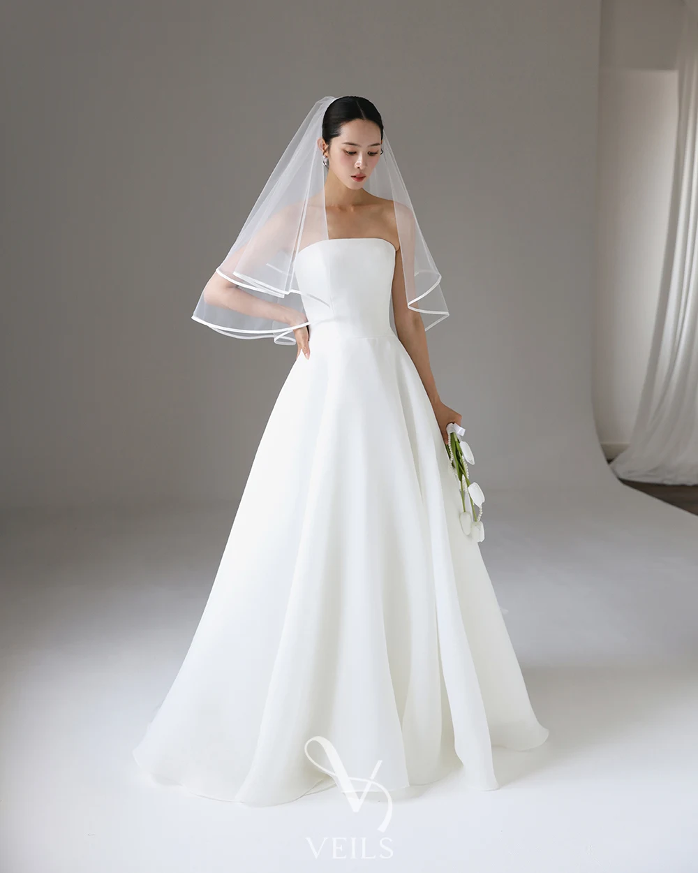 OLOEY Simple White Wedding Dress Strapless A-Line Bridal Gown Elegant Korean Style Backless Civil Evening Dresses Vestidos