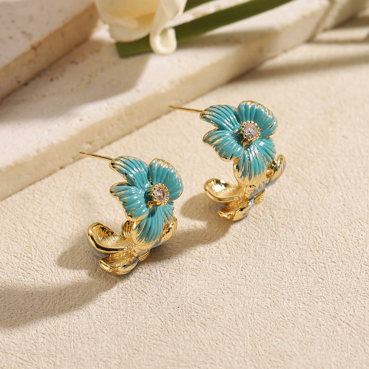 French Vintage Double 3D Enamel Flower C Hoop Earrings for Women Elegant Teal Blue Glaze Crystal Floral Stud Retro Jewelry