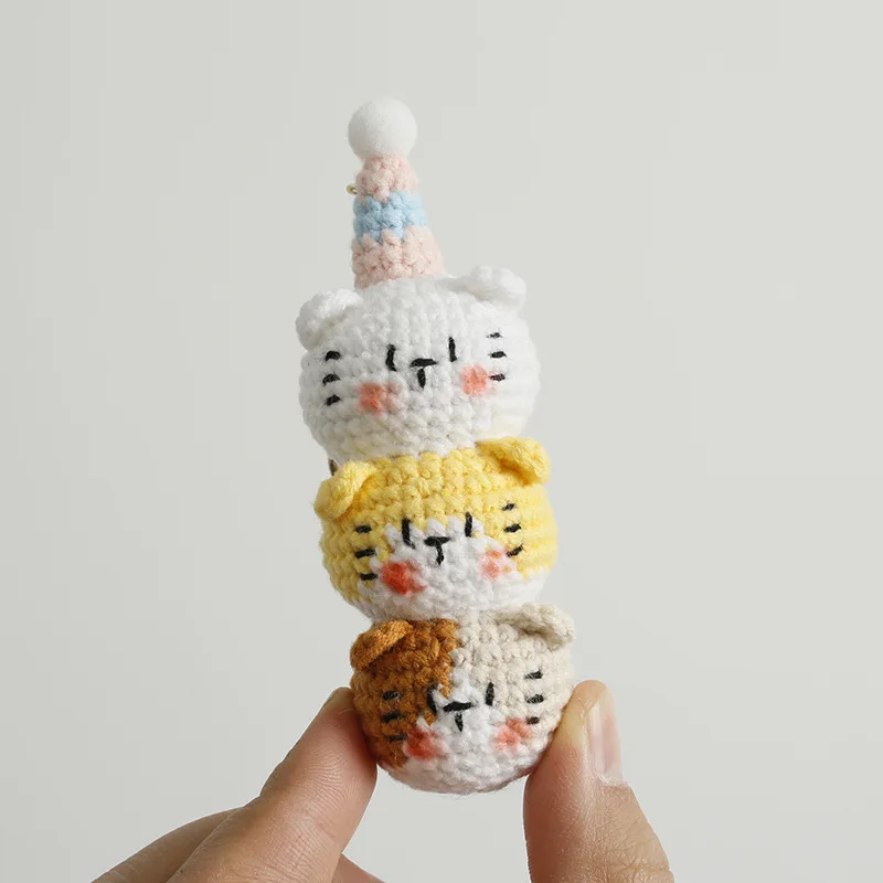 لطيف صغير القط رئيس تصميم سلسلة مفاتيح كروشيه الحياكة هريرة المفاتيح لحقيبة قلادة صناعة يدوية الكروشيه القط دمية Keyrings 2026 #2