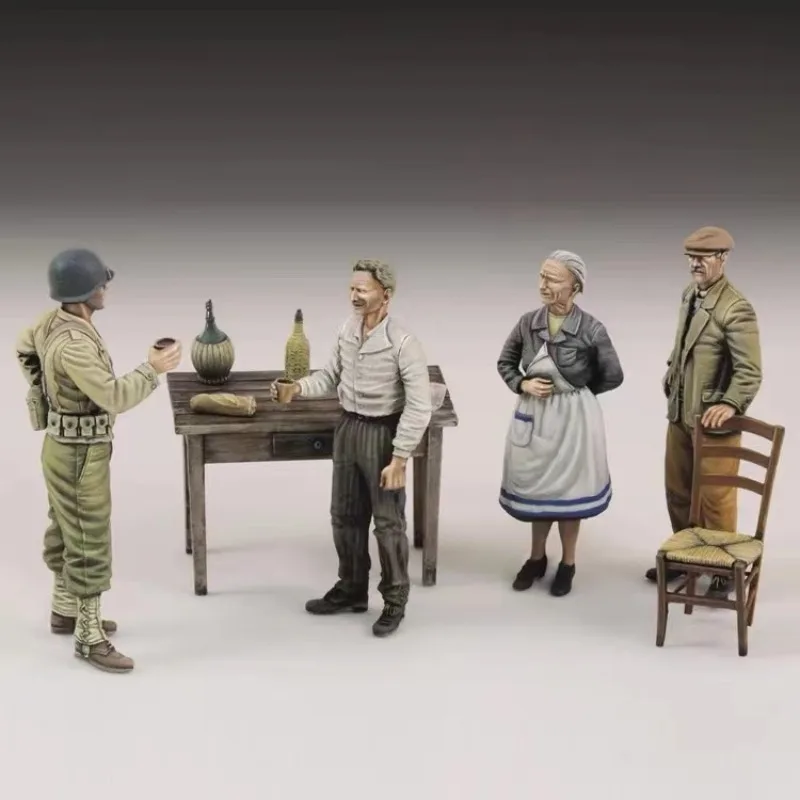 

1:35 Scale Resin Figure Model Kits Hobby Miniature Soldiers and European Civilians Unassembled & Unpainted Diy Toys N967