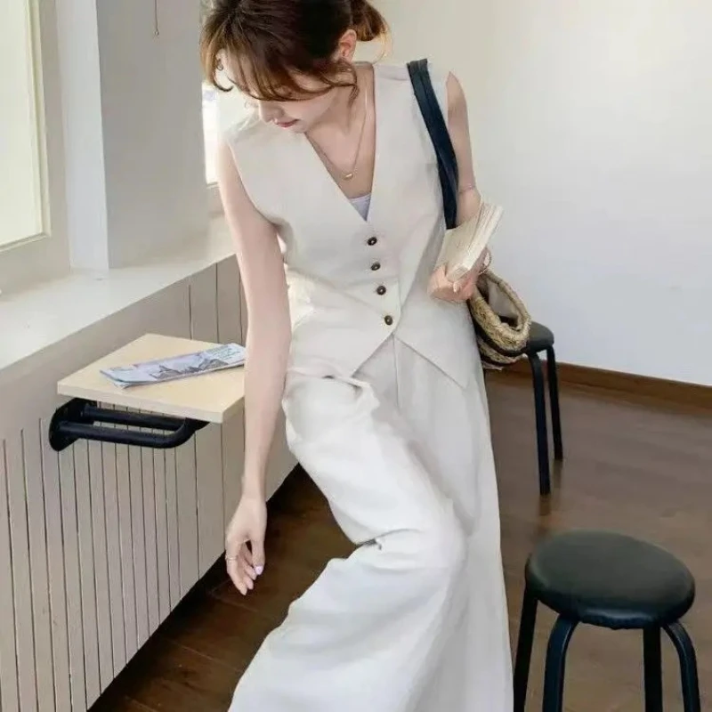 Fashion Women's Set 2026 Spring New Korean Version V-neck Tank Top Casual Pants Elegant Women's Two Piece Set