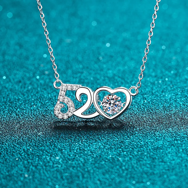 

18K White Gold Platinum PT950 0.5ct Moissanite Pendant Necklaces for Women Signature Twisted Chain Fine Jewelry