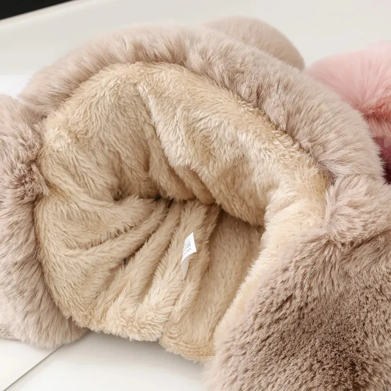 موضة جديدة ليو فنغ قبعة ، للنساء الخريف والشتاء فخ الأذن رفرف قبعة تزلج المرأة قبعة تدفئة سميكة ، الكريات الفراء قبعة روسية #6