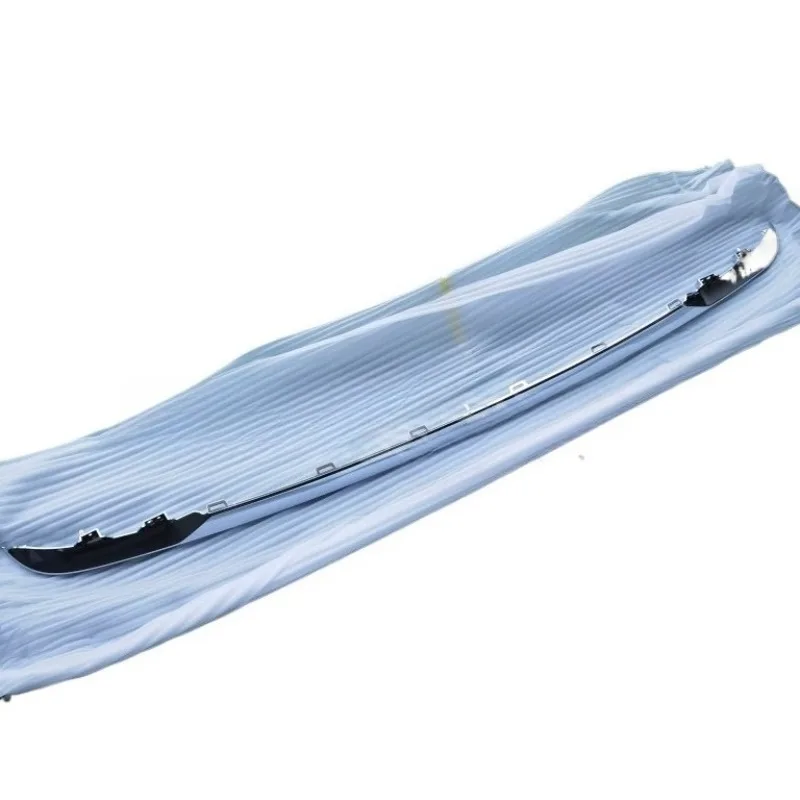 

Оригинальный задний бампер, яркая полоса, украшение переднего бампера, украшение заднего бампера, гальваника 23800522 для Wuling Jiachen