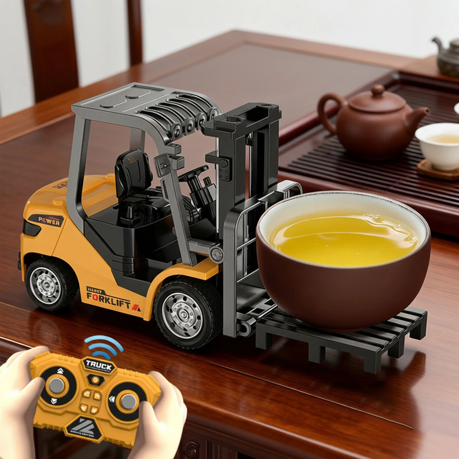 1/64 RC Construction Vehicles Rechargeable Remote Controlled Alloy Forklift Toy Car Model 2 in 1 Transformable Lift Fork & Hook