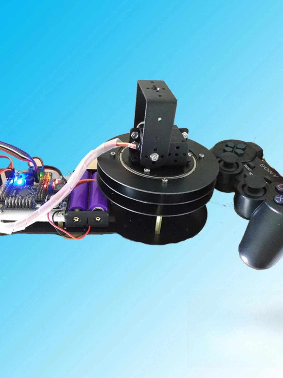 

Metal 2-degree-of-freedom digital steering gear rotating gimbal, robotic arm, hand robot accessories special promotion free