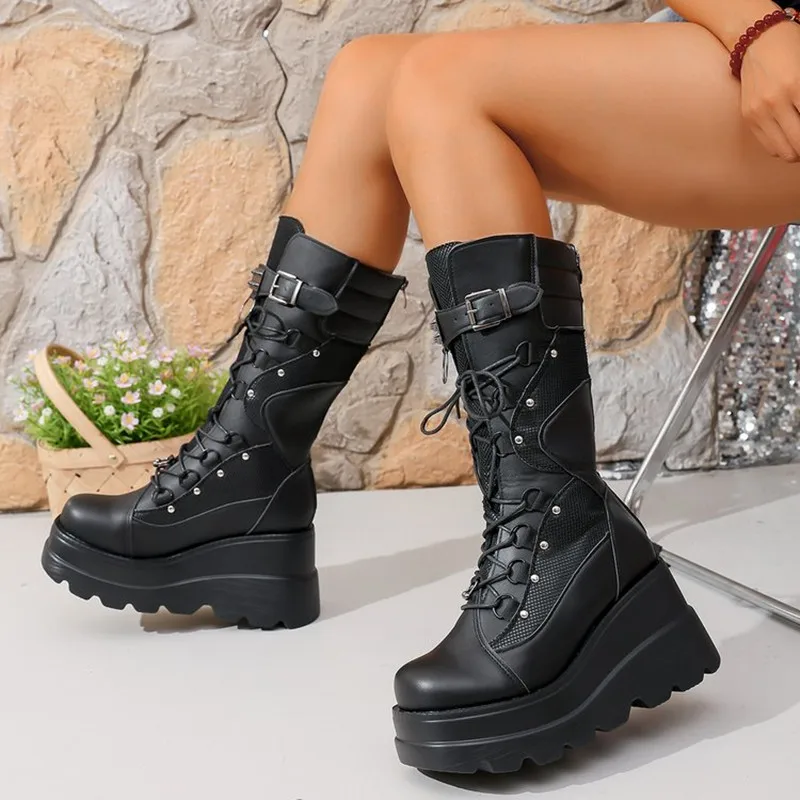 

Совершенно новые женские ботинки на платформе в готическом стиле, модные женские ботинки на высоком каблуке с заклепками и пряжкой в стиле панк, вечерние уличные женские туфли для косплея