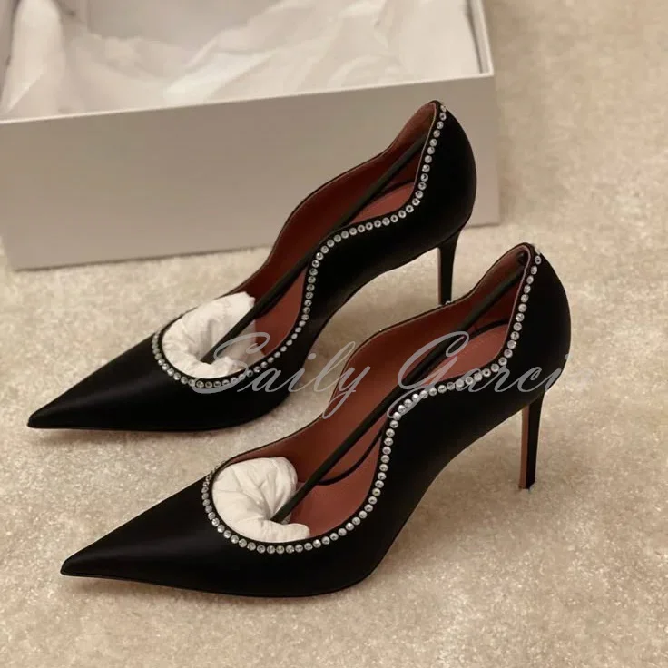 

Женские туфли-лодочки на тонком высоком каблуке с декоративной каймой и кристаллами, однотонные элегантные вечерние модельные туфли без шнуровки с острым носком, черные пятна