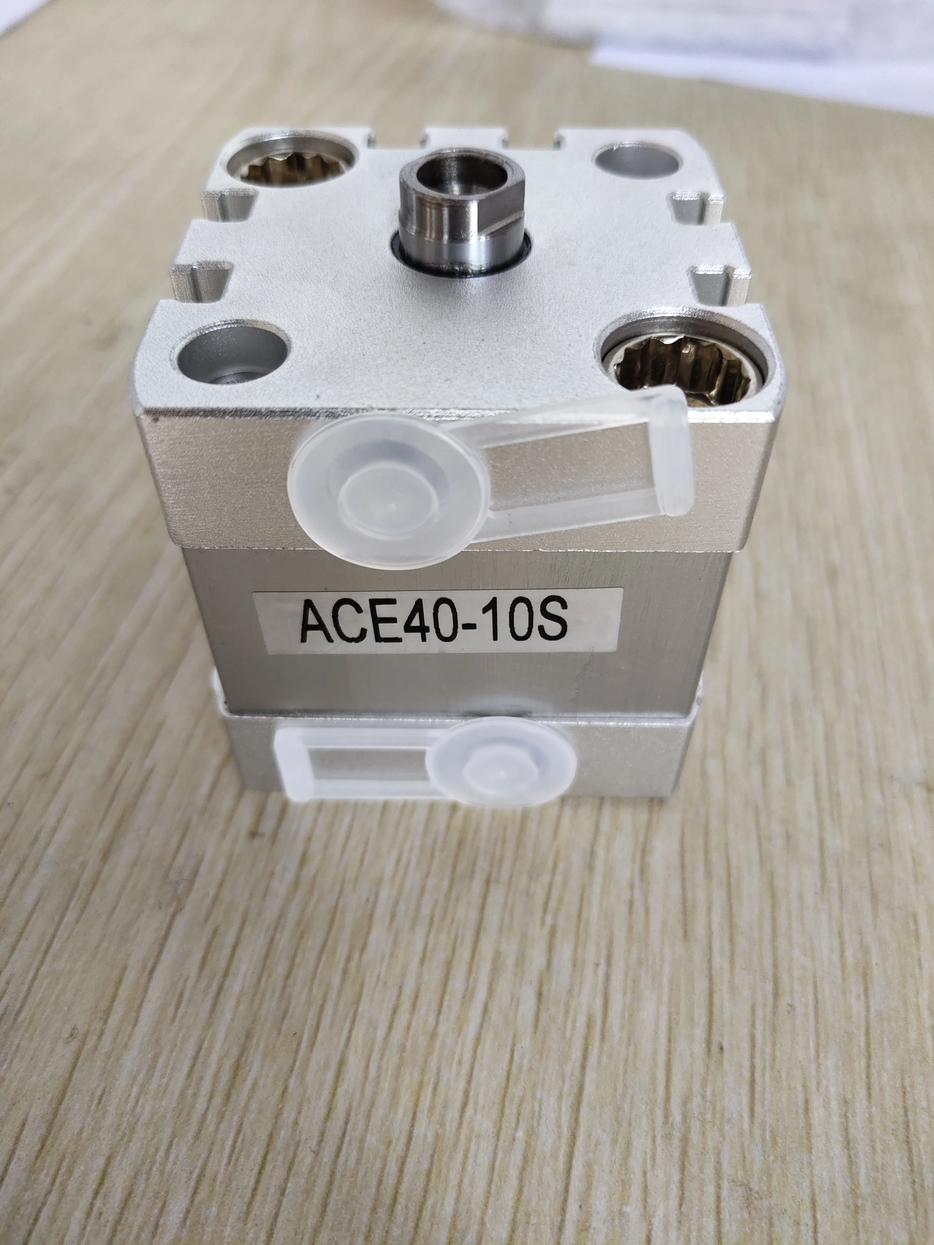 

Airtac ACE 80 bore Cylinder Assorted Sizes Set - 80 x 10 15 20 25 30 35 40 45 50 55 60 70 75 X Series